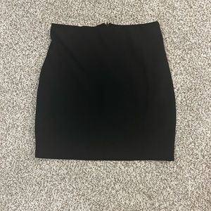 Lulus black mini skirt